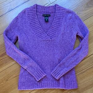 New York & Company V-Neck soft Wool Sweater